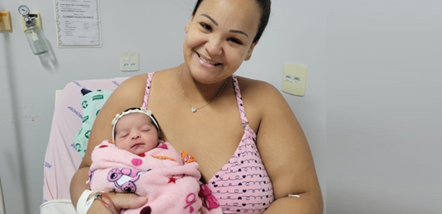 Primeiro bebê de 2022